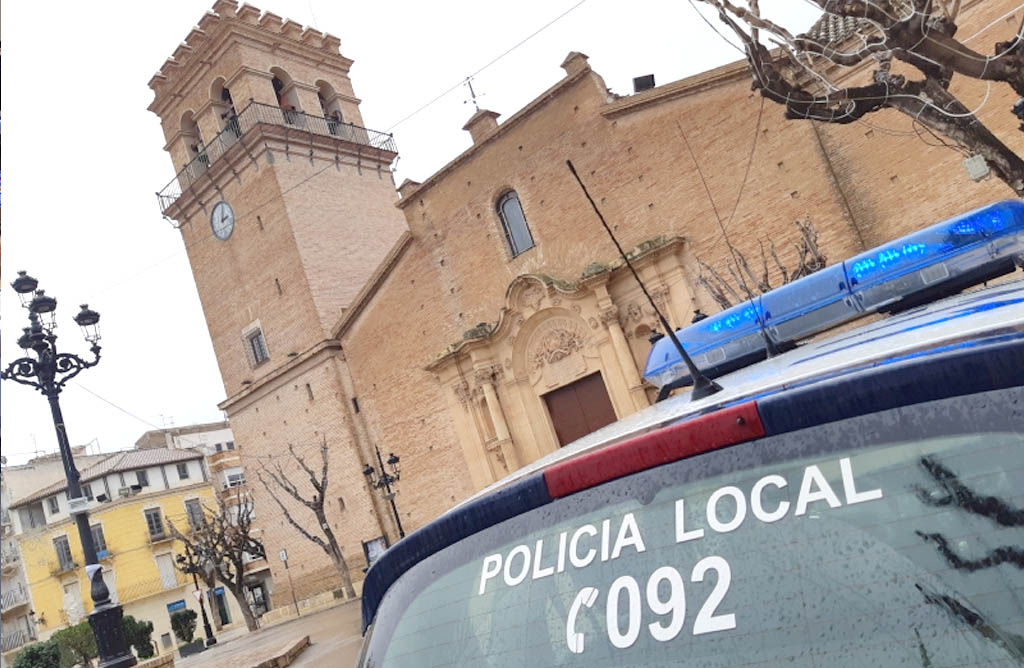 Detenido un profesor de gimnasia de un Instituto de Totana por presunta agresin sexual a una docena de alumnas